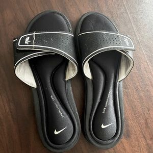 Nike slides